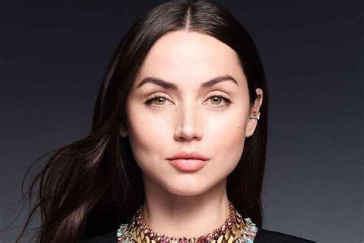 Abbey Bankson Height, Weight, Net Worth, Age, Birthday, Wikipedia, Who, Instagram, Biography