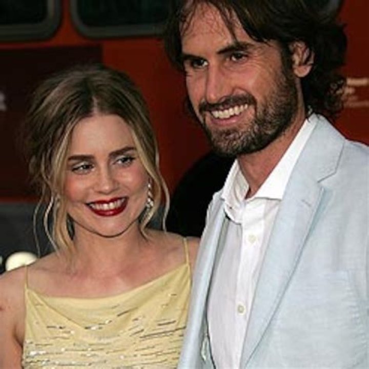 Alison Marion Lohman Weight, Net Worth, Age, Birthday, Wikipedia, Who, Instagram, Biography