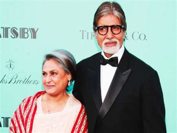 Amitabh Bachchan Height, Weight, Net Worth, Age, Birthday, Wikipedia, Who, Nationality, Biography