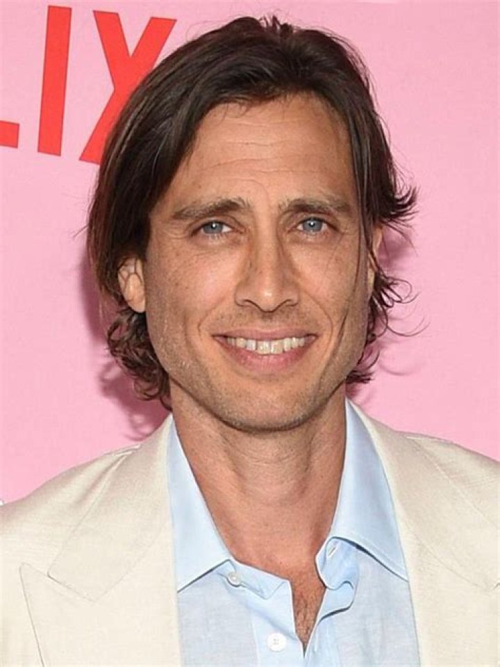 Brody Falchuk Height, Weight, Net Worth, Age, Birthday, Wikipedia, Who, Nationality, Biography