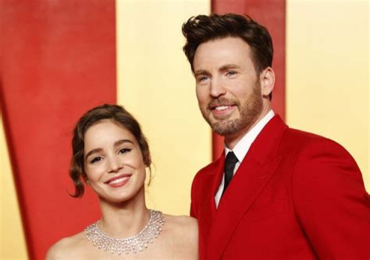 
Chris Evans Valentine Day Post with Alba Baptista Will Melt Your Heart 