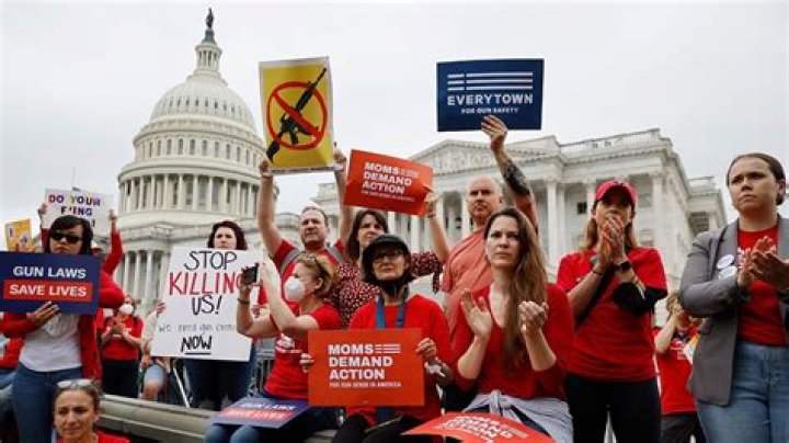 
Did Joe Biden incite violence in Tennessee? State Capitol in Nashville stormed by gun control activists 