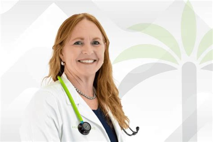 Dr. Joelle Estrada, MD – Weston, FL