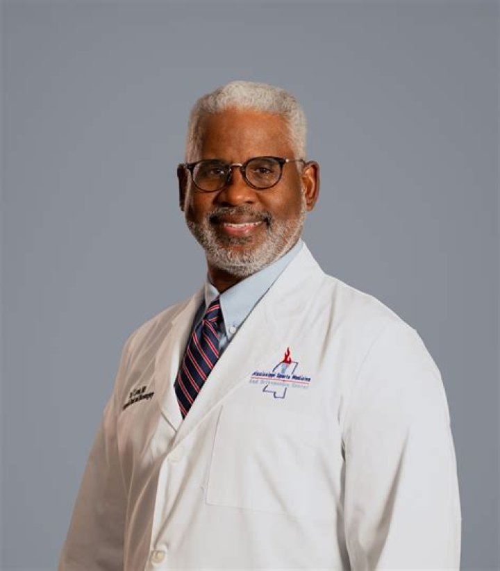 Dr. Raymond Lewis Jr., MD – Tewksbury, MA