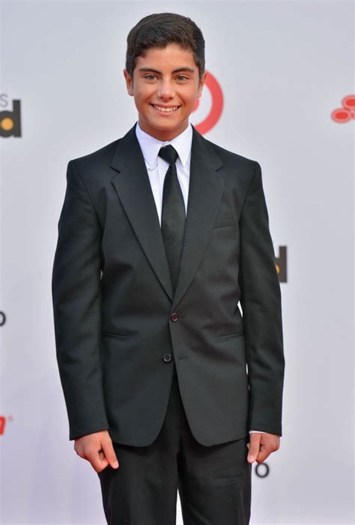 
Emilio Solfrizzi Height, Weight, Net Worth, Age, Birthday, Wikipedia, Who, Nationality, Biography 