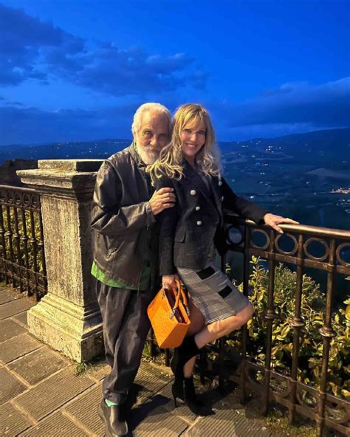 How wealthy is Glenda Chong’s spouse? Wikipedia and Justin Chan’s Age and Net Worth