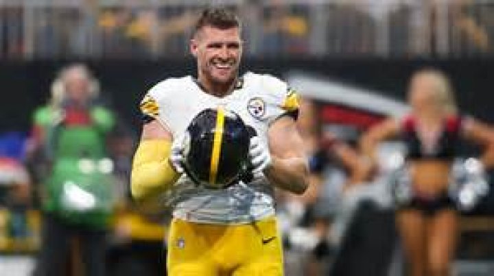 
J.J. Watt Offers to Pay Back Fan Who Lost $1K Bet During His Game: ‘I Got You’ 