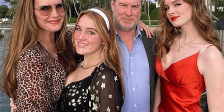 Kyla Coleman Bio, Net Worth 2023, Age, Height, Family, Daughter