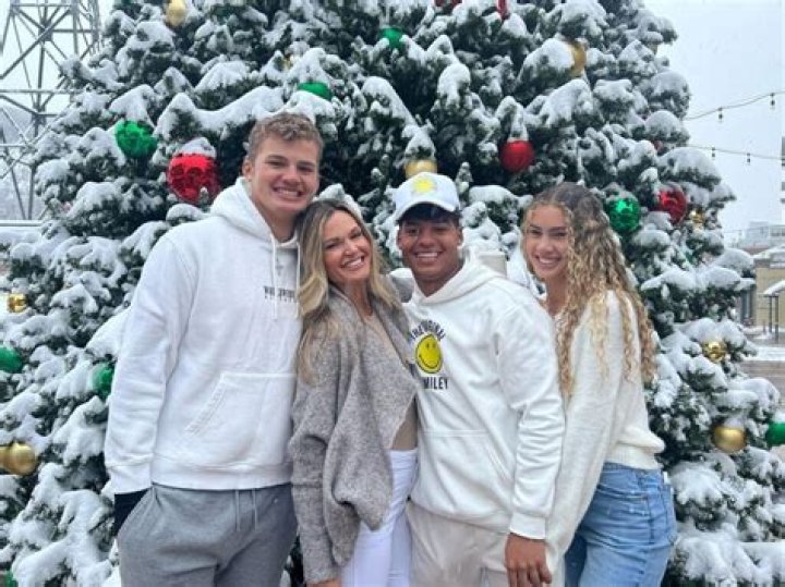 Mason Taylor LSU Mom Katina Taylor Age & Dad Jason Taylor