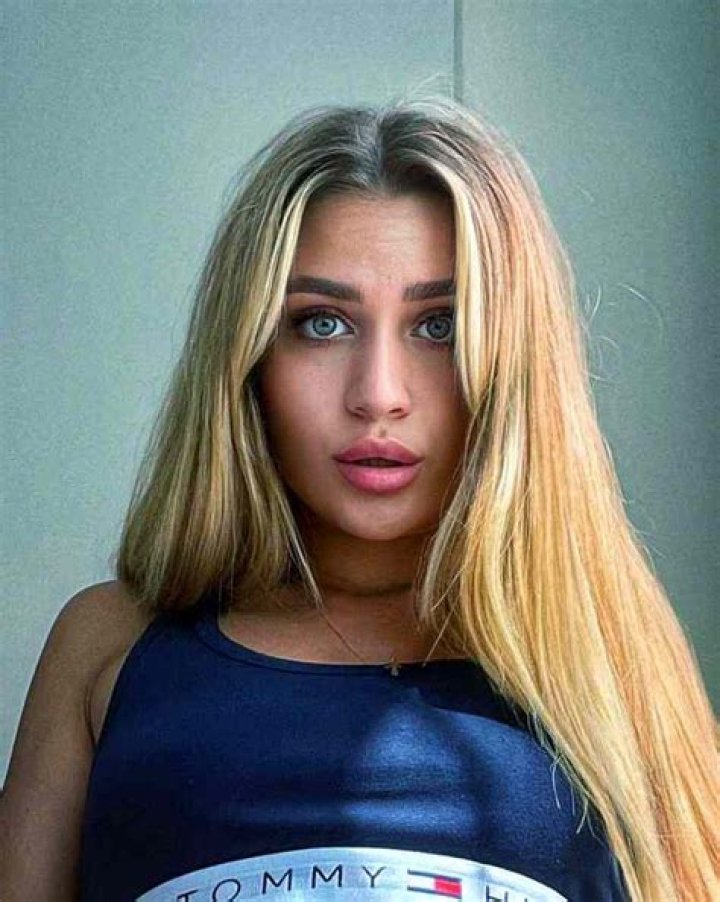
Mia Hayes Age, Birthday, Wikipedia, Who, Nationality, Biography 
