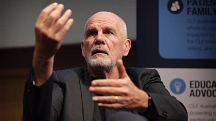 Peter FitzSimons Height, Weight, Net Worth, Age, Birthday, Wikipedia, Who, Instagram, Biography
