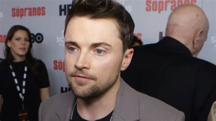 Robert Iler Height, Weight, Net Worth, Age, Birthday, Wikipedia, Who, Nationality, Biography