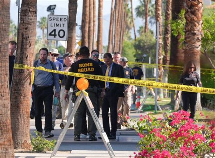 
U.S. Man Killed When He Leaped Upon Train Tracks To Answer Cell Phone 