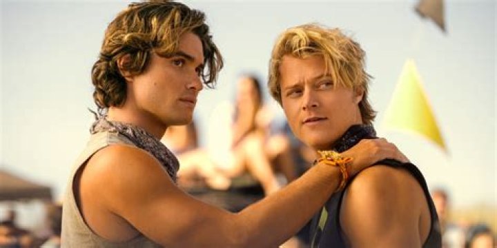 What Happened To AJ Jennings From Outer Banks? Chase Strokes Shares Tribute on The Death Of Stunt Double