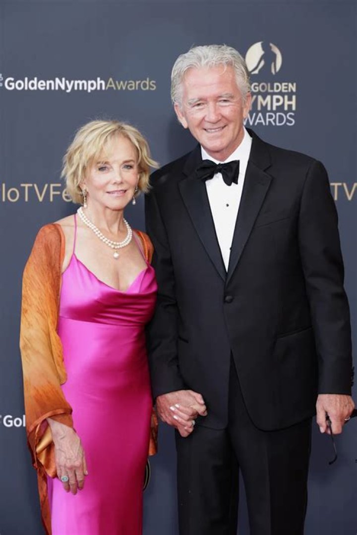 
Who Is Linda Davis Husband Gray | Woman Died In Accident- E-Scooter Rider 